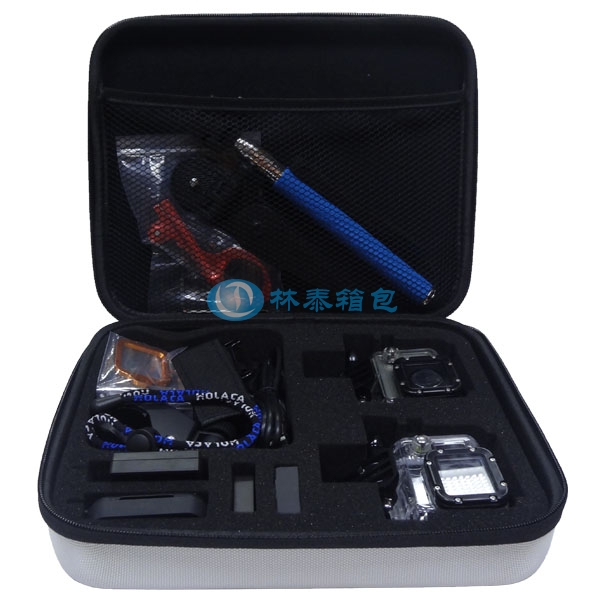 (非標準大號)銀色 EVA相機包使用效果 (非標準大號)銀色 EVA相機包使用效果