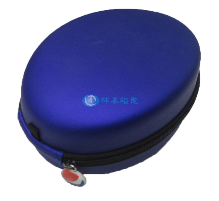 寶藍色頭戴式耳機包圓角邊緣圖 寶藍色頭戴式耳機包圓角邊緣圖